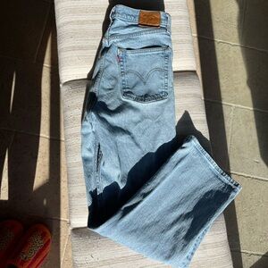 Levi’s Ribcage Straight Ankle